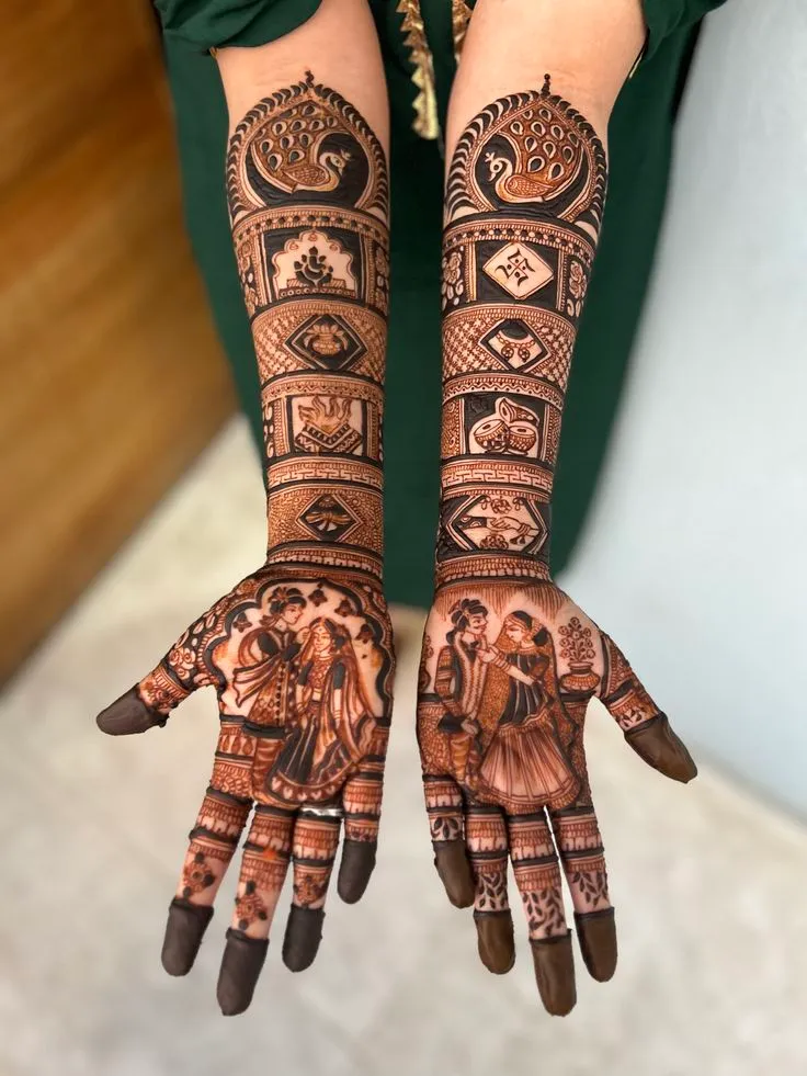 Intricate bridal hands mehandi design 5