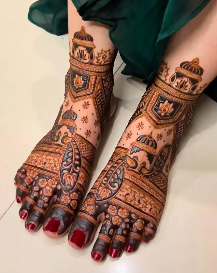 Beautiful feet mehandi design 11