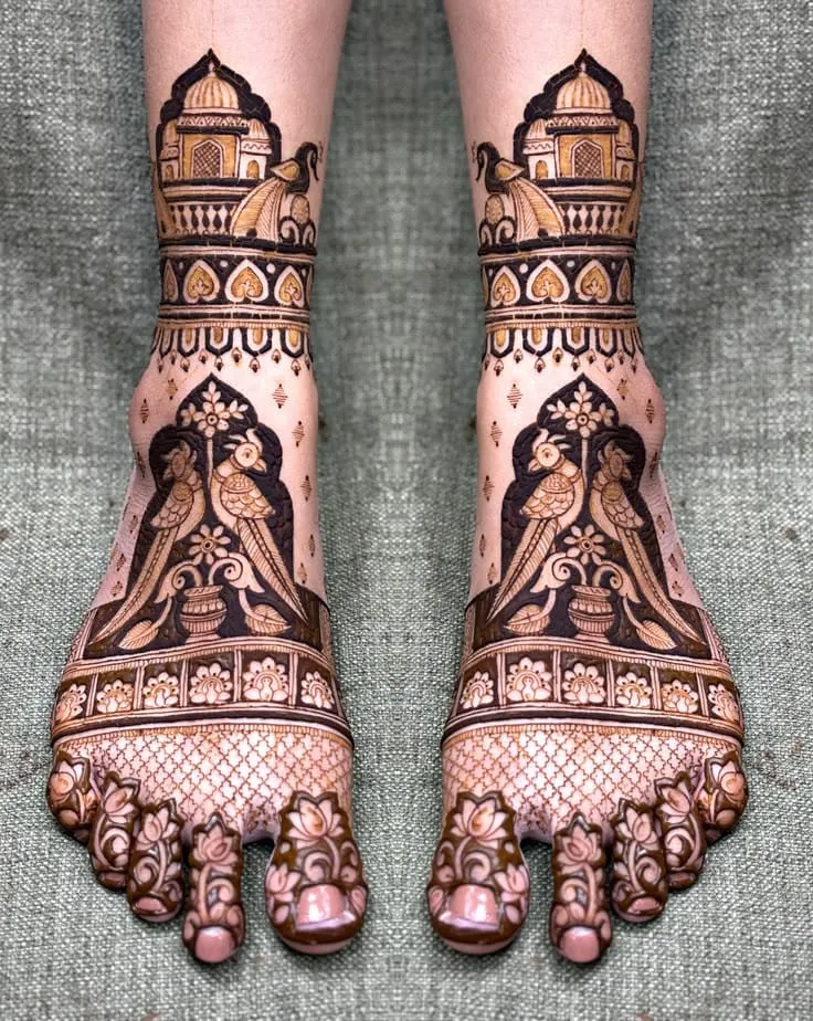 Beautiful feet mehandi design 5