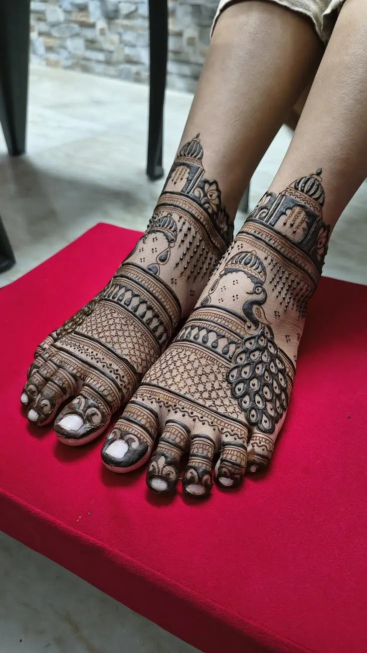 Beautiful feet mehandi design 7